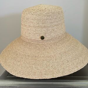 Gigi Pip limited Edition Jolie